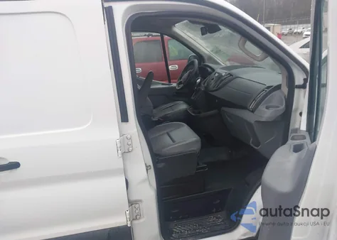 2017 Ford Transit-250 z USA, uszkodzony, nr VIN 1FTYR1ZM3HKA05049